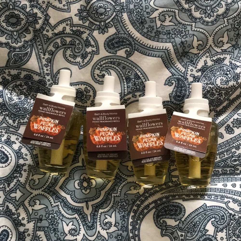 Pumpkin Pecan Waffles Wallflower refills